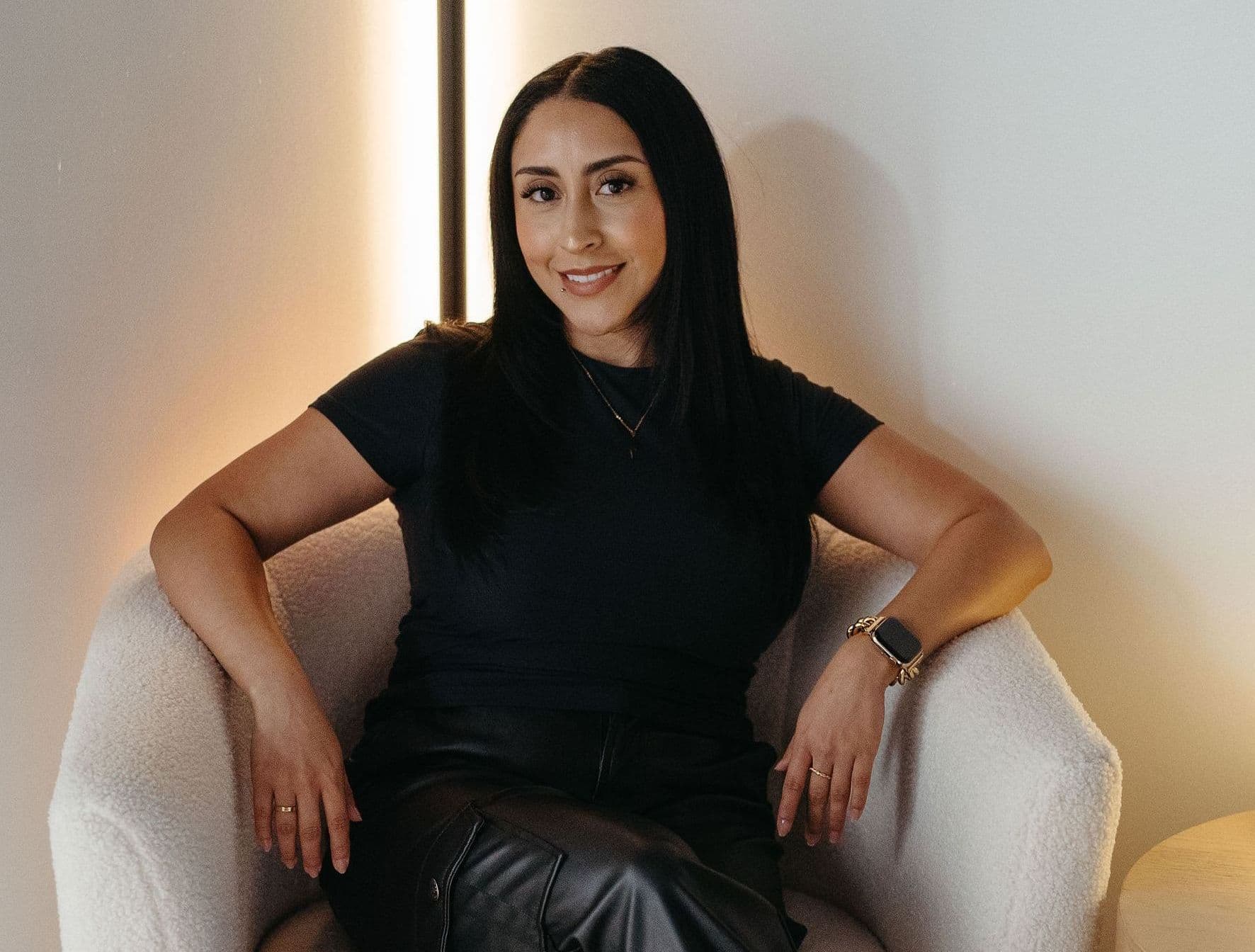 Melissa, owner and esthetician of Minimel Skin.